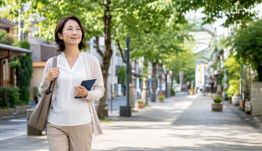 阿佐ヶ谷で英会話教室を探す大人女性へ｜新宿まで直通の教室選び