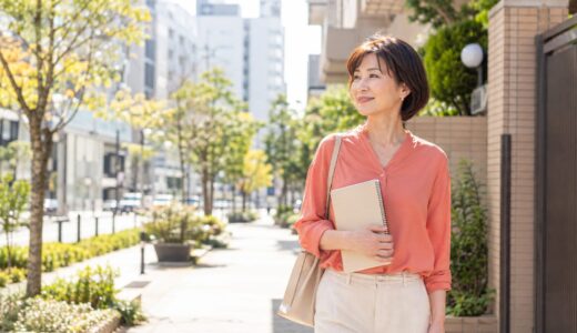 東京都中野区で英会話教室を探す大人女性へ｜新宿まで広げる地域・路線別の選び方